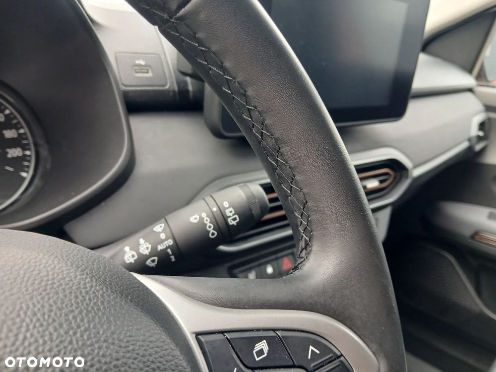 Dacia Jogger 1.0 TCe Extreme 7os - 33