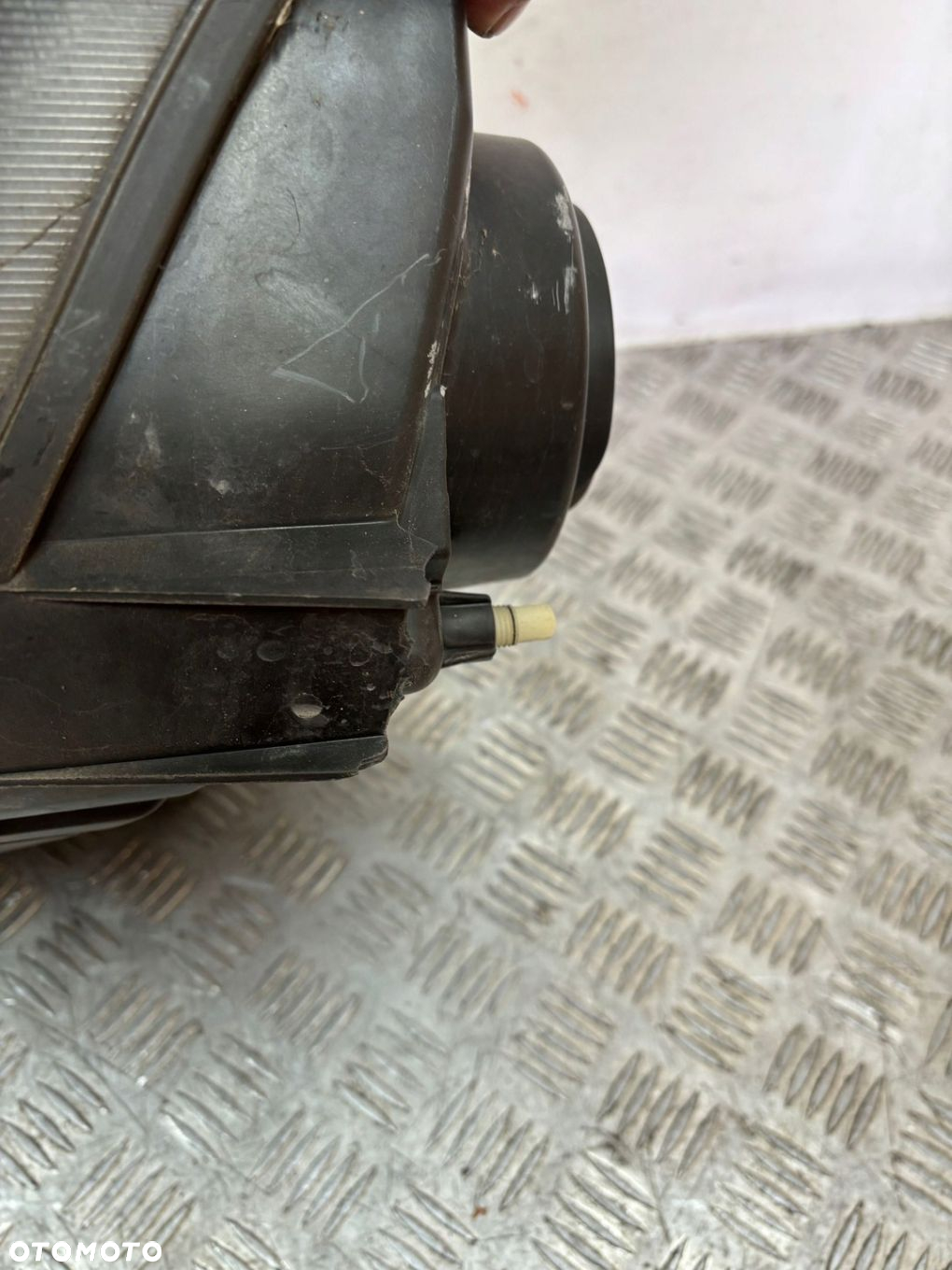REFLEKTOR LAMPA LEWA DACIA DUSTER I 10- - 8