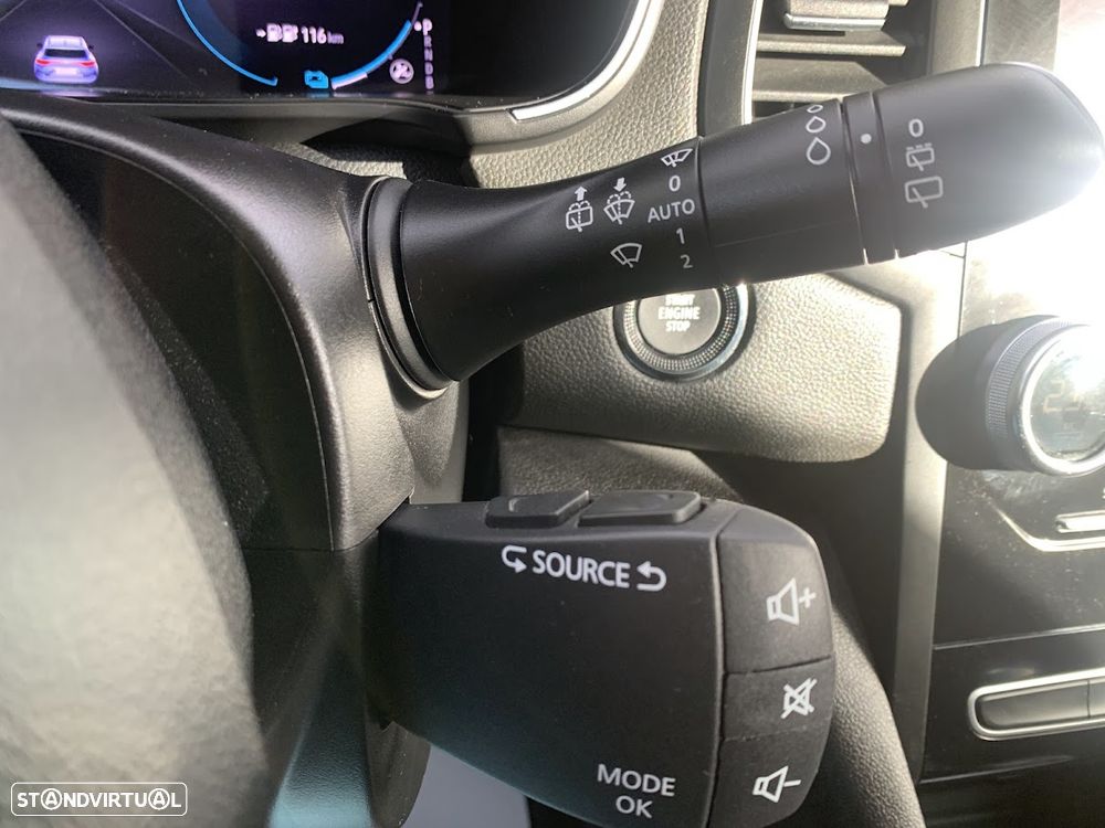 Renault Mégane Sport Tourer 1.6 E-Tech Plug-In Zen - 11