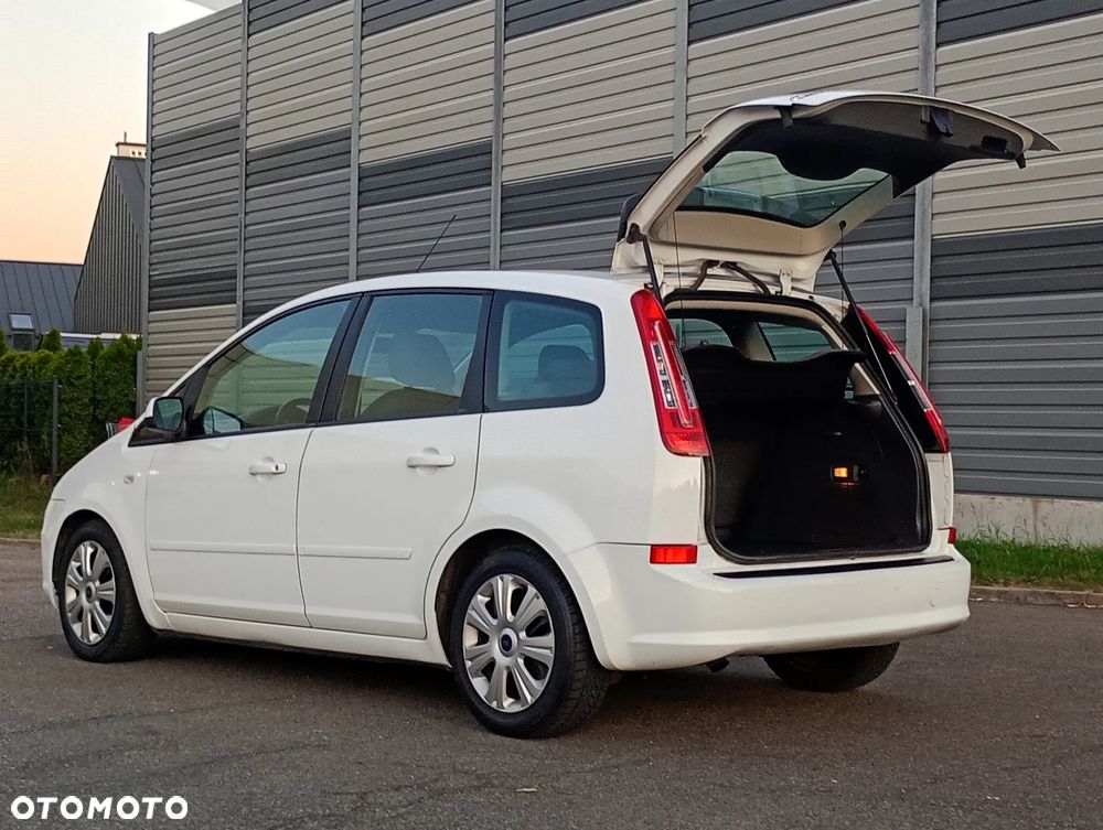 Ford C-MAX - 19
