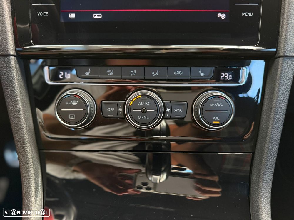VW Golf 2.0 TSI GTI DSG Performance - 39