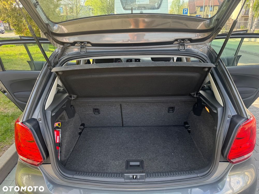 Volkswagen Polo 1.2 TSI Style - 29