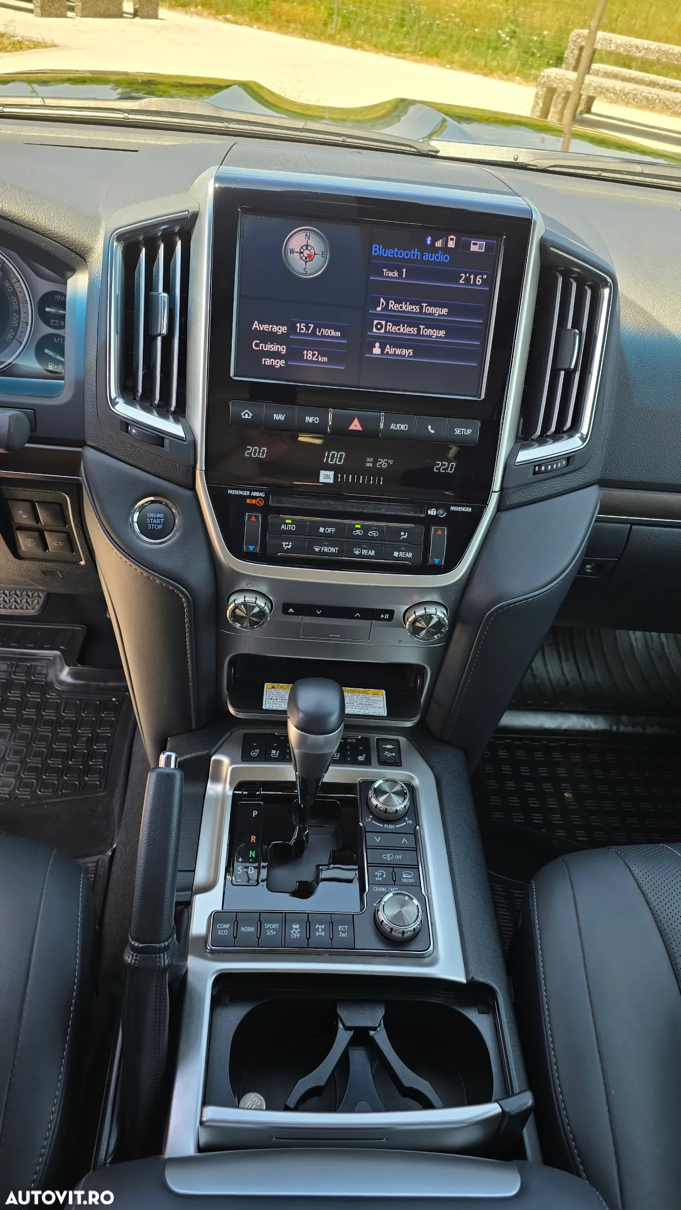 Toyota Land Cruiser - 20