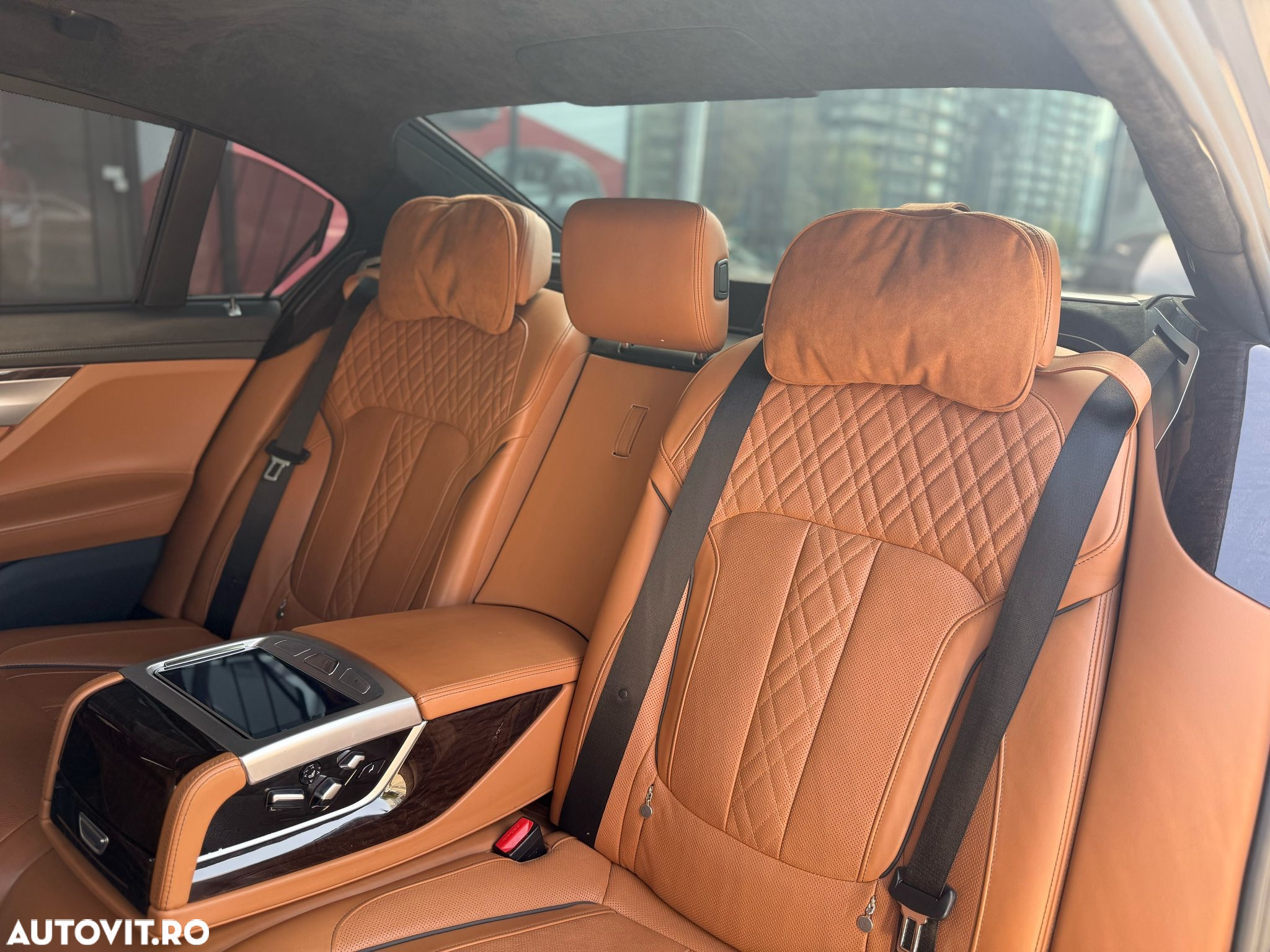 BMW Seria 7 750Ld xDrive - 23