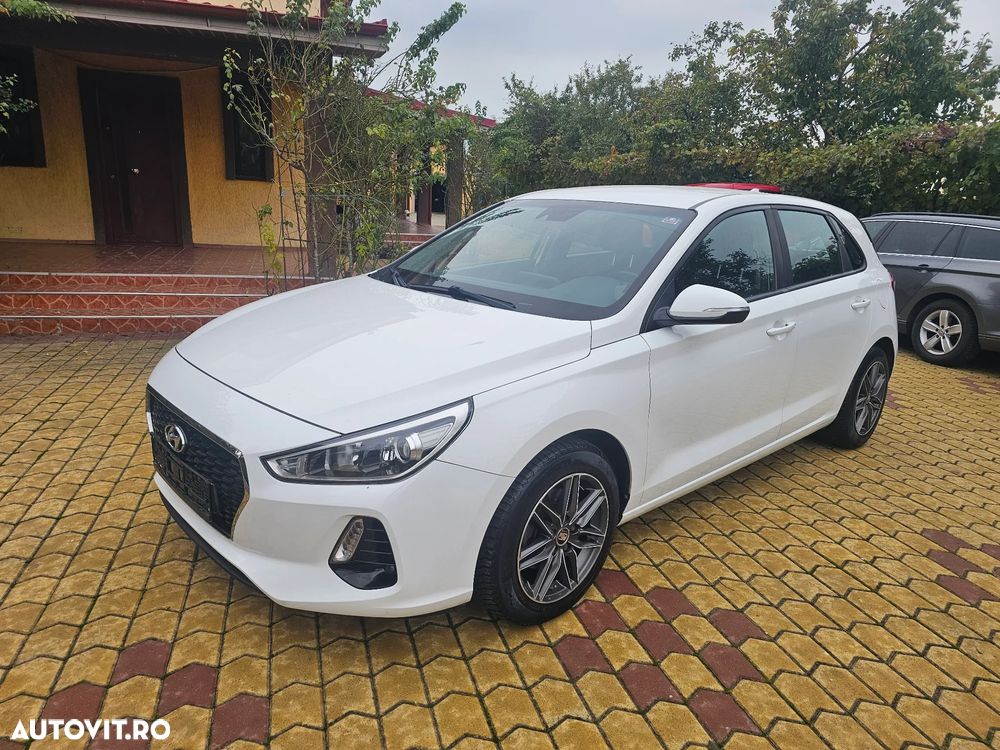 Hyundai i30 1.6 CRDI Premium - 9