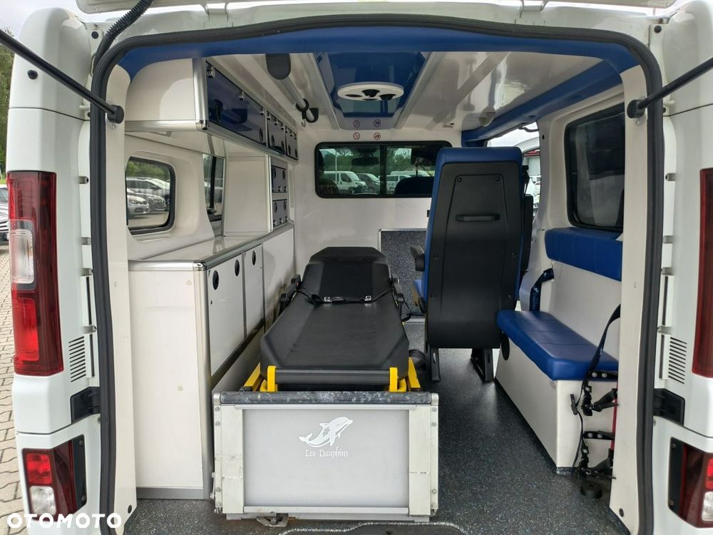 Opel Vivaro - 24