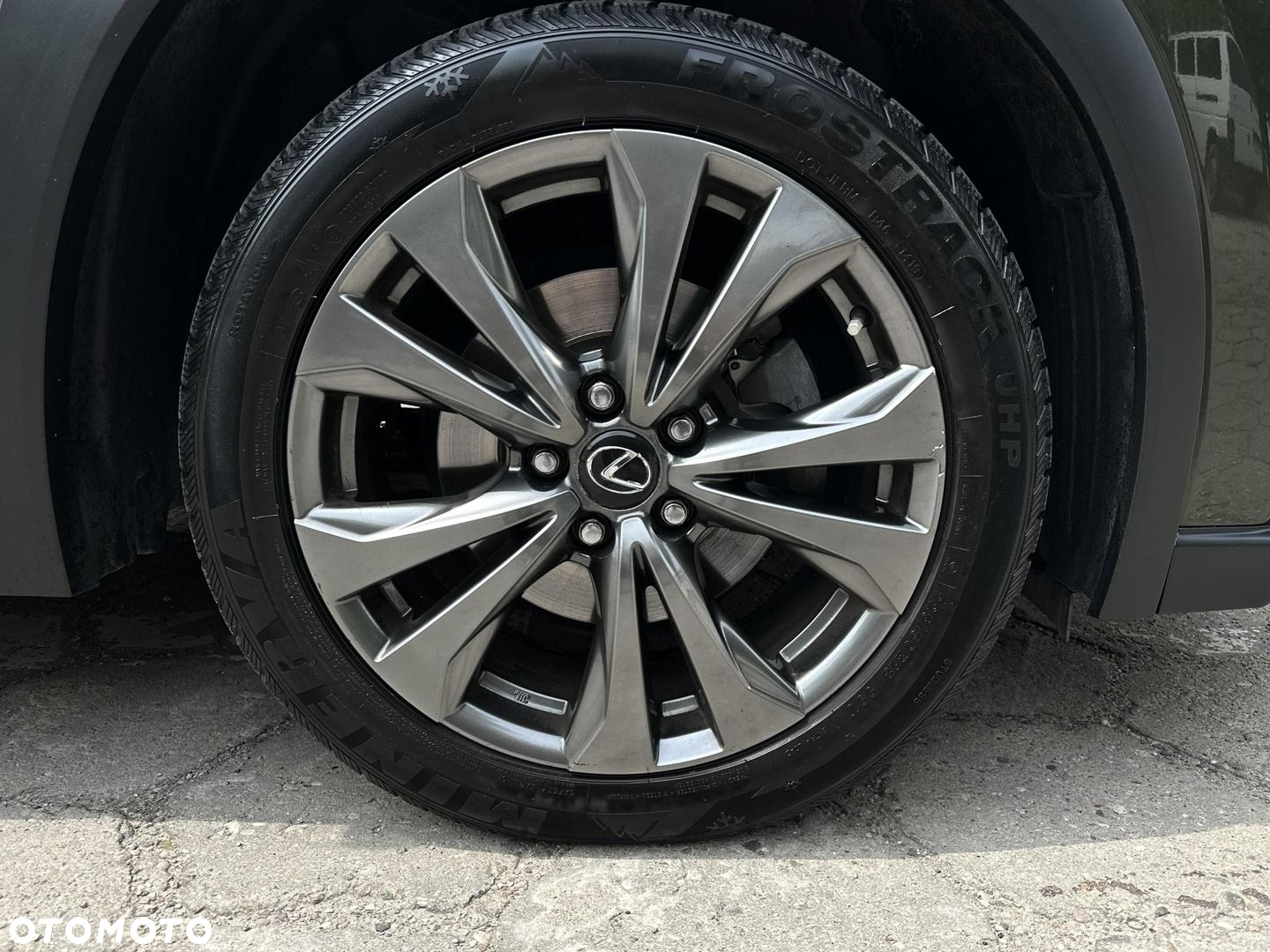 Lexus UX 200 F Sport 2WD - 24