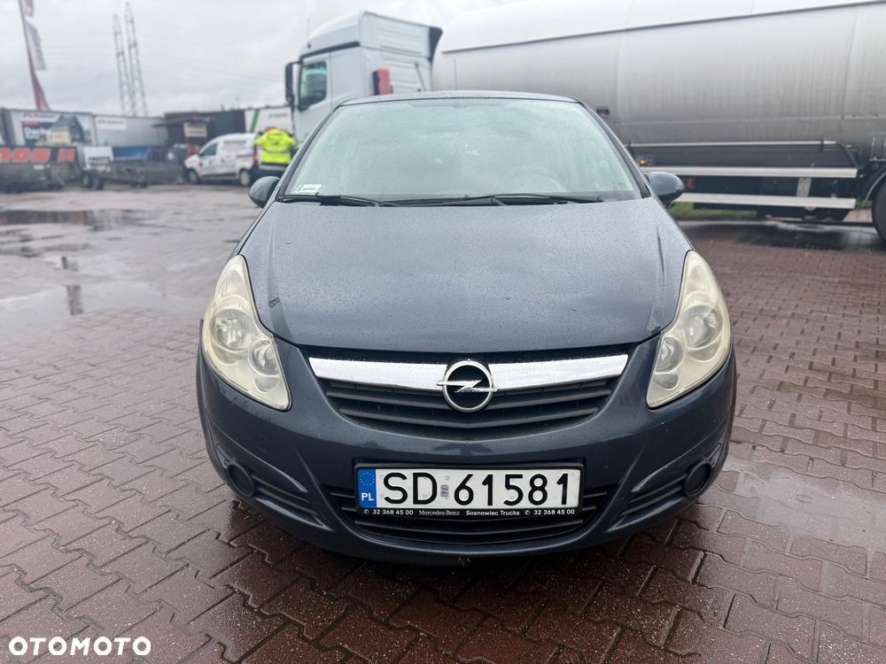 Opel Corsa 1.2 16V Cosmo - 2