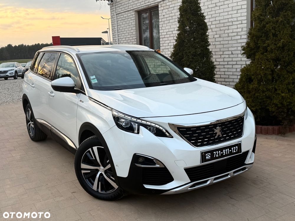 Peugeot 5008 - 10