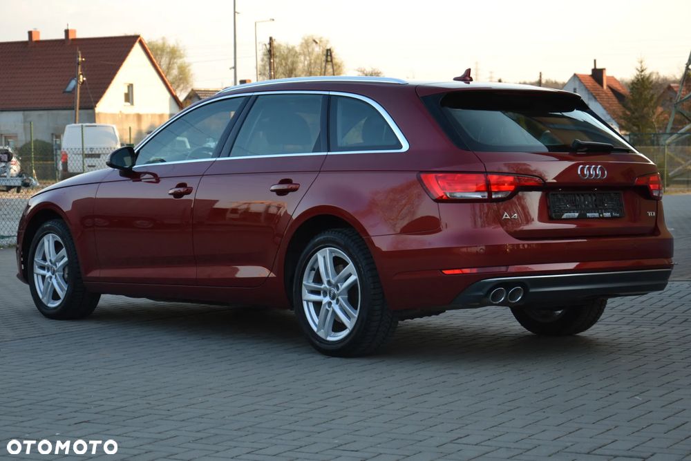 Audi A4 Avant 2.0 TDI ultra S tronic design - 14