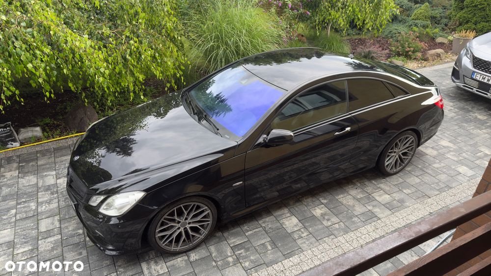 Mercedes-Benz Klasa E 350 CGI BlueEffICIENCY - 19