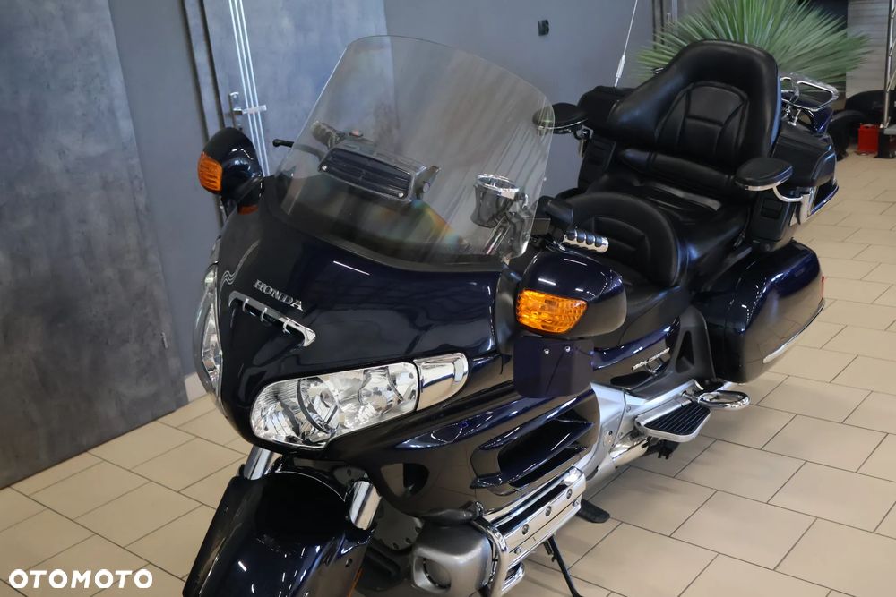 Honda GL - 5