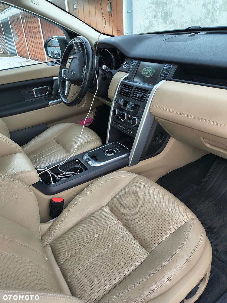 Land Rover Discovery Sport D150 R-Dynamic HSE - 7