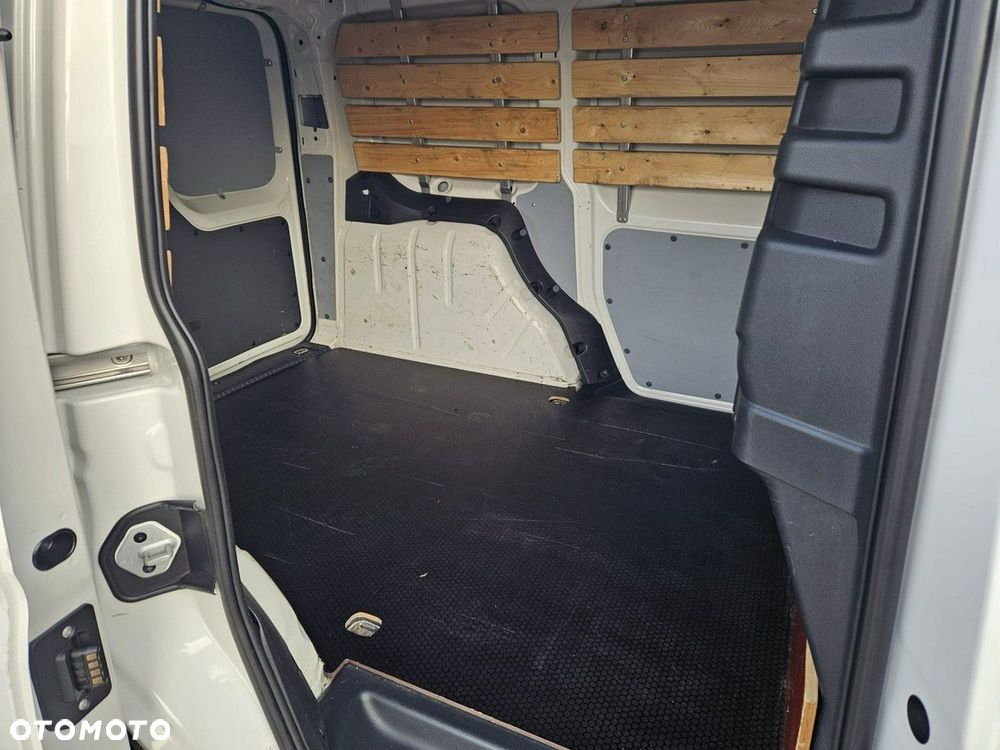 Volkswagen Caddy - 16