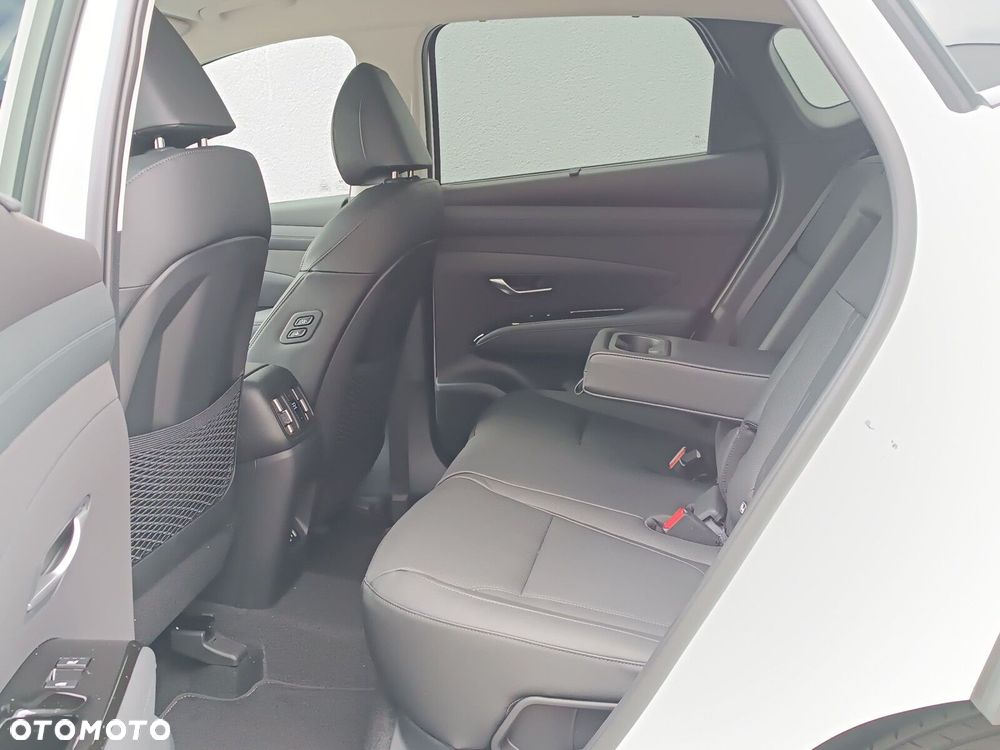 Hyundai Tucson 1.6 T-GDi 48V Platinum 2WD DCT - 11