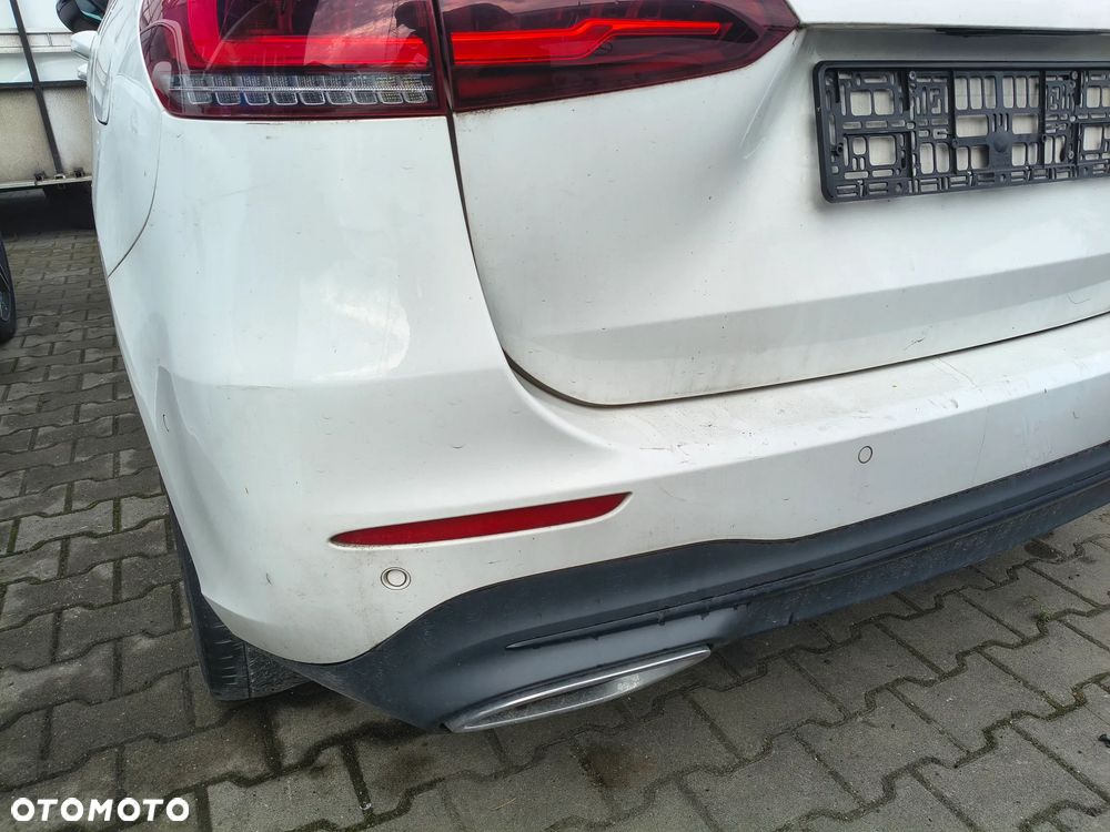 MERCEDES-BENZ KLASA B (W247) B 200 1.3 benzyna 2018 NA CZĘŚCI - 15