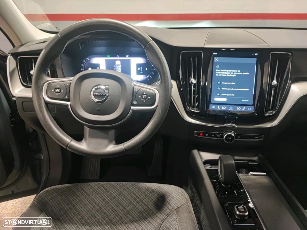 Volvo XC 60 2.0 B4 Core - 7