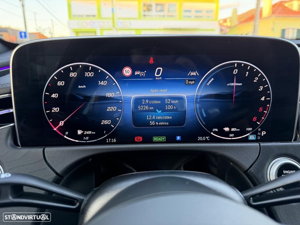 Mercedes-Benz E 300 de - 9