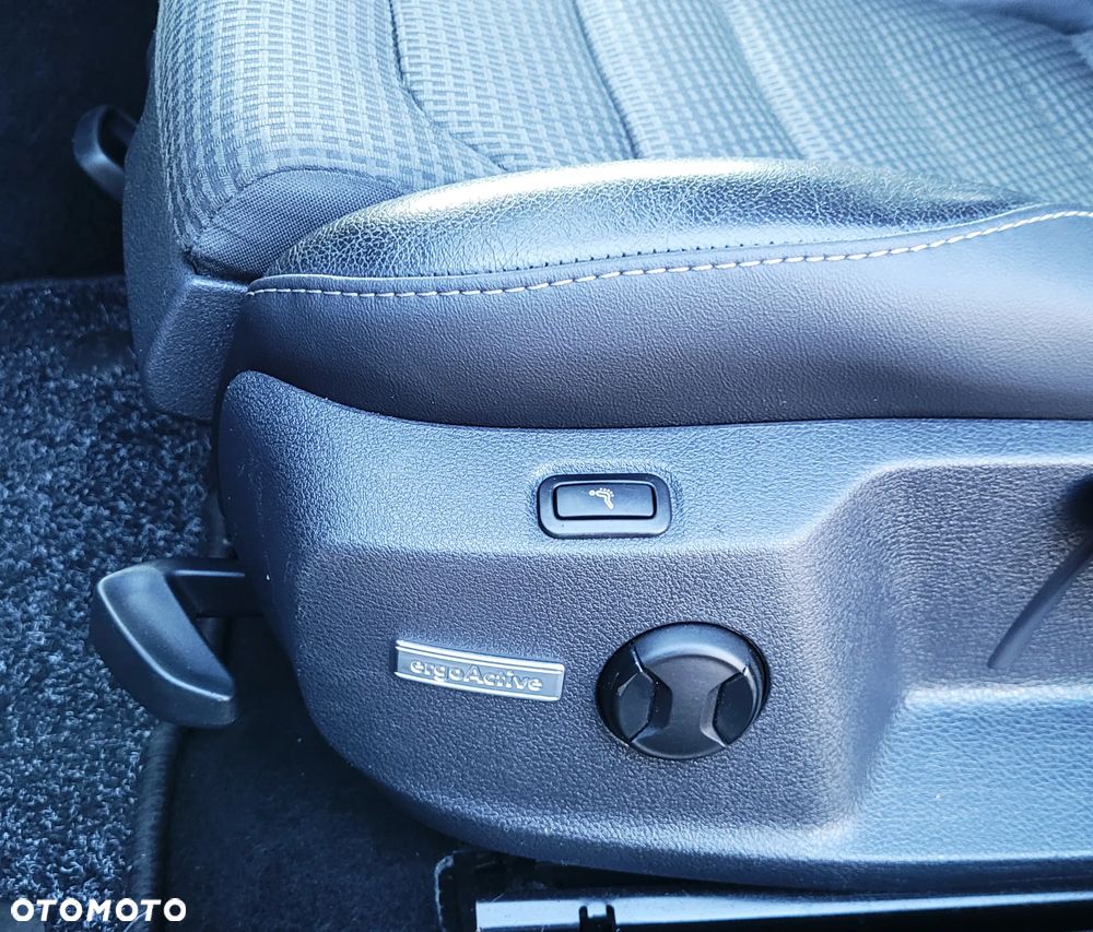 Volkswagen Golf 1.4 TSI BlueMotion Technology Highline - 25