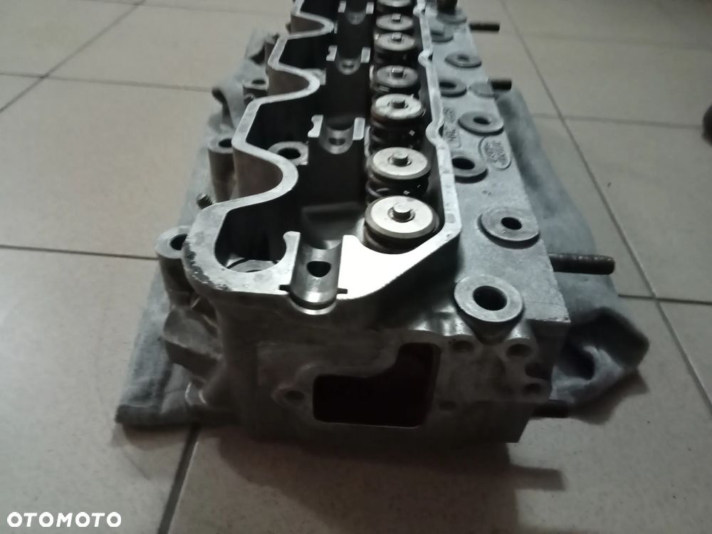 głowica land rover discavery 2.5 hrc2281 po regeneracji - 3