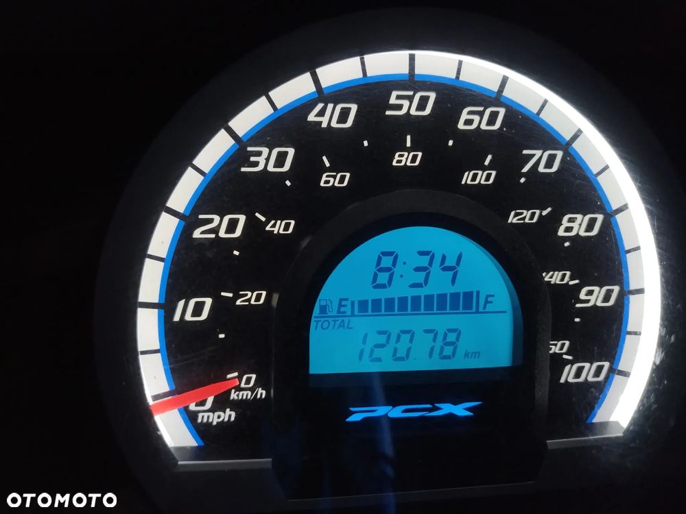 Honda PCX - 14