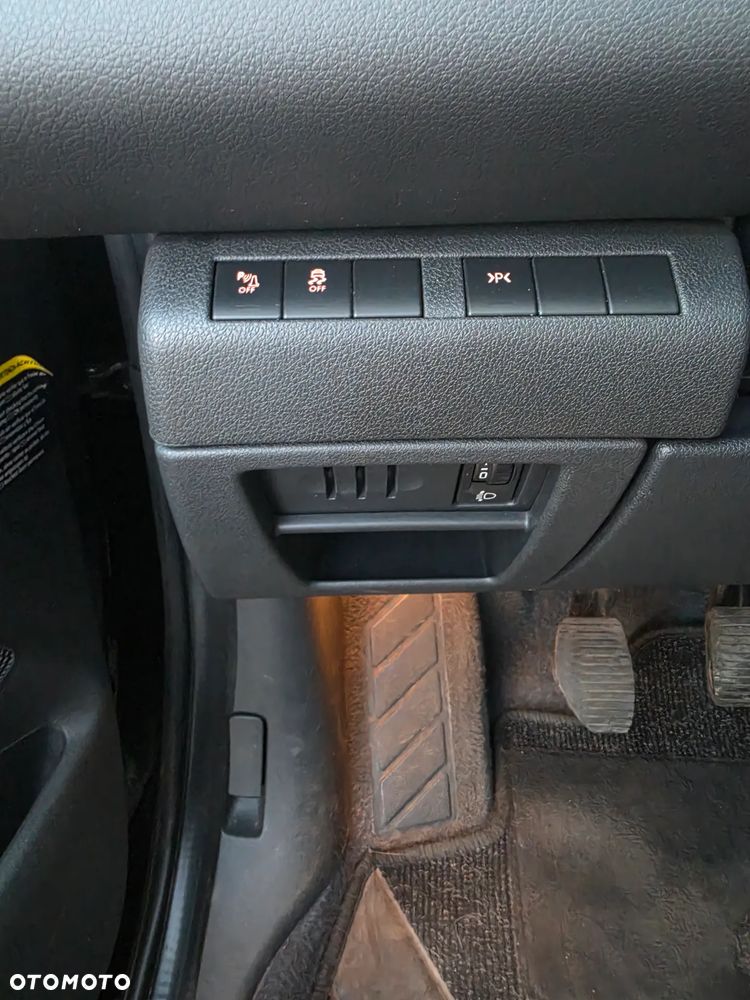 Peugeot 5008 2.0 HDi Business Line 7os - 19