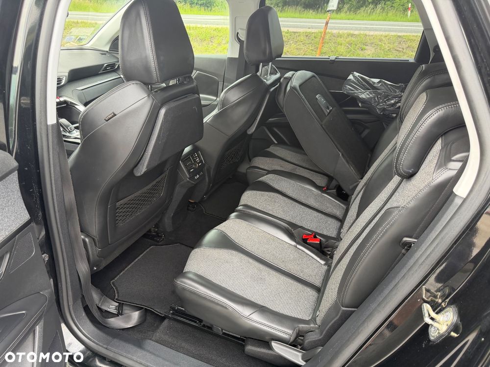 Peugeot 5008 1.6 BlueHDi Style 7os - 15