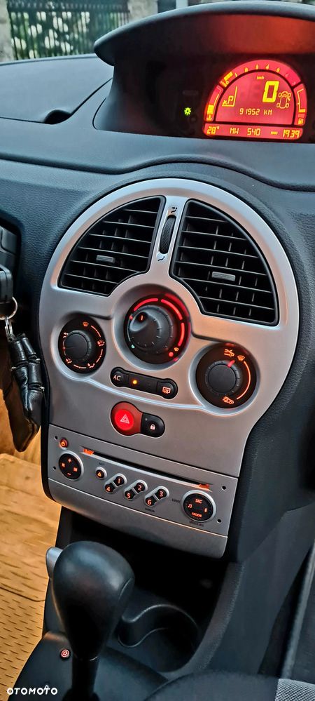 Renault Modus 1.6 16V Night&Day - 14