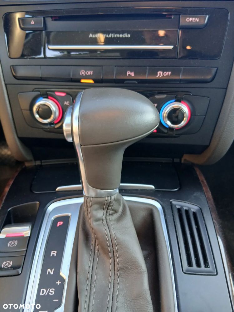 Audi A4 Limousine - 6