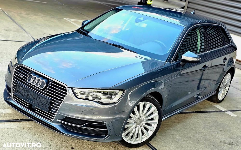 Audi A3 Sportback 1.4 TFSI S line Sportpaket - 4