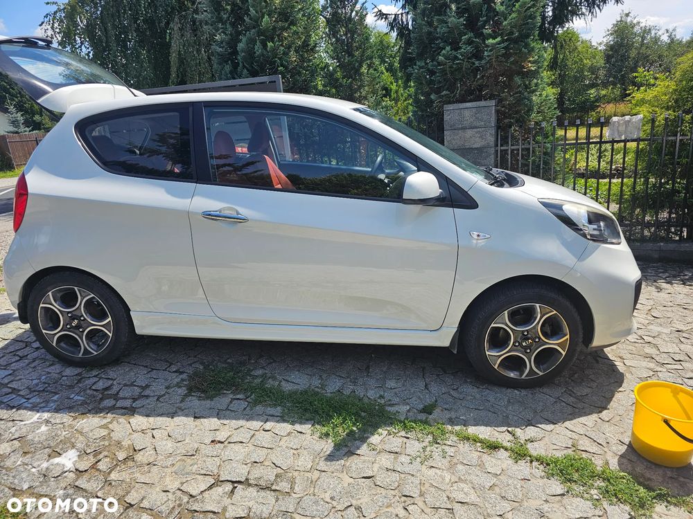 Kia Picanto - 2