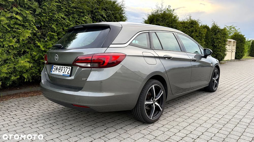 Opel Astra 1.6 CDTI Dynamic - 10