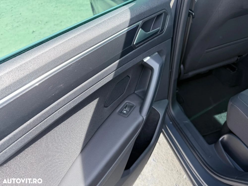 Volkswagen Tiguan 2.0 TDI DSG Elegance - 31