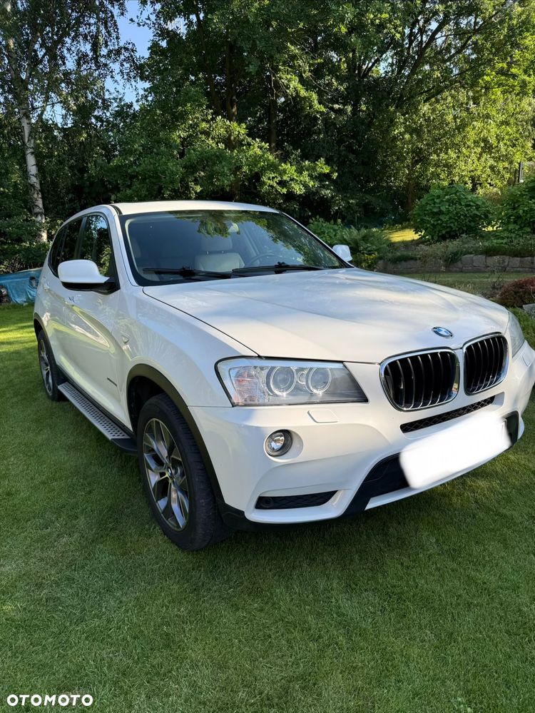 BMW X3 xDrive28i Sport-Aut - 1