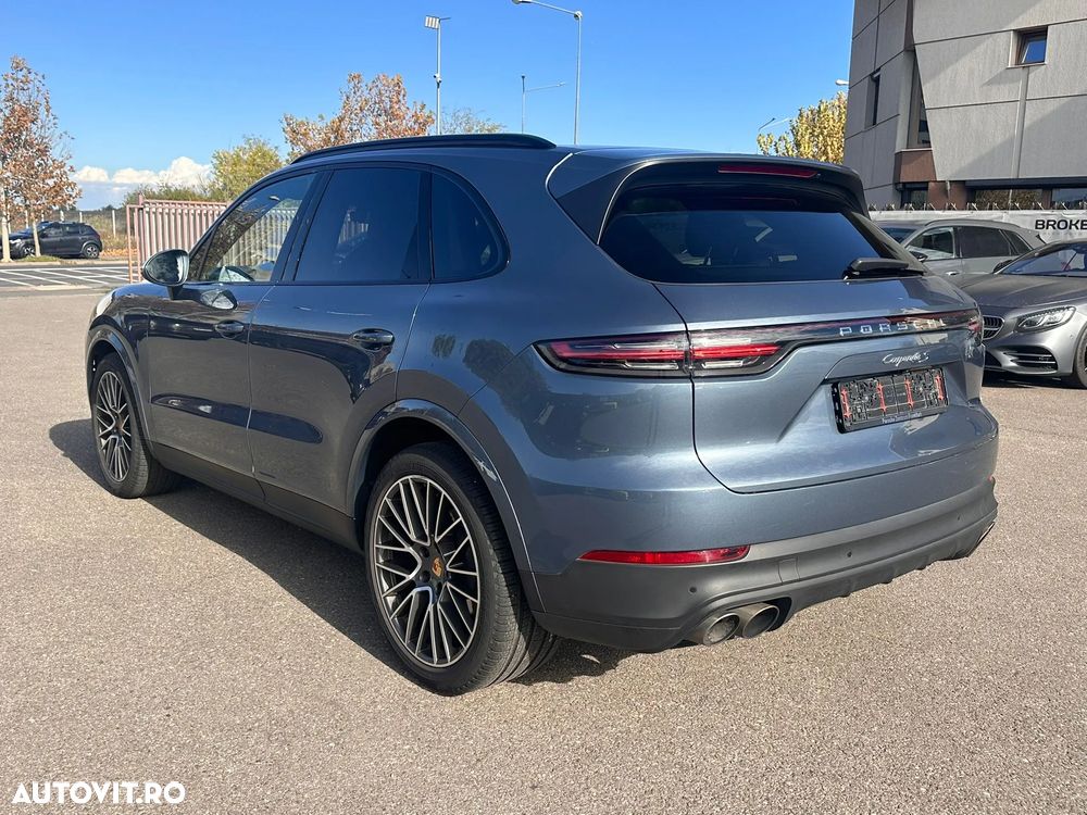 Porsche Cayenne S Tiptronic S - 4