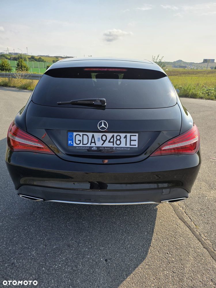 Mercedes-Benz CLA 180 7G-DCT UrbanStyle Edition - 6