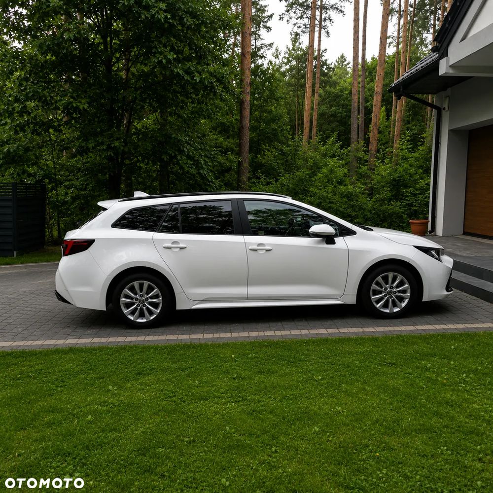 Toyota Corolla 1.8 Hybrid Comfort - 6