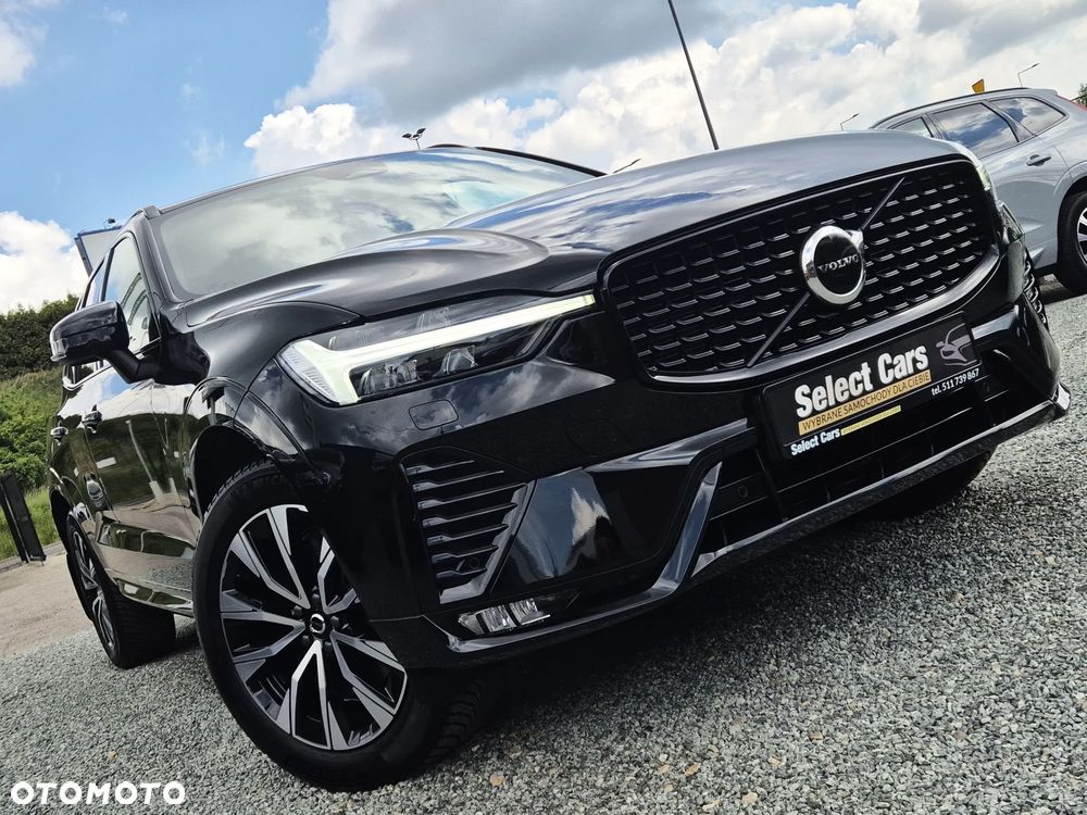 Volvo XC 60 B4 D AWD Plus Dark - 36