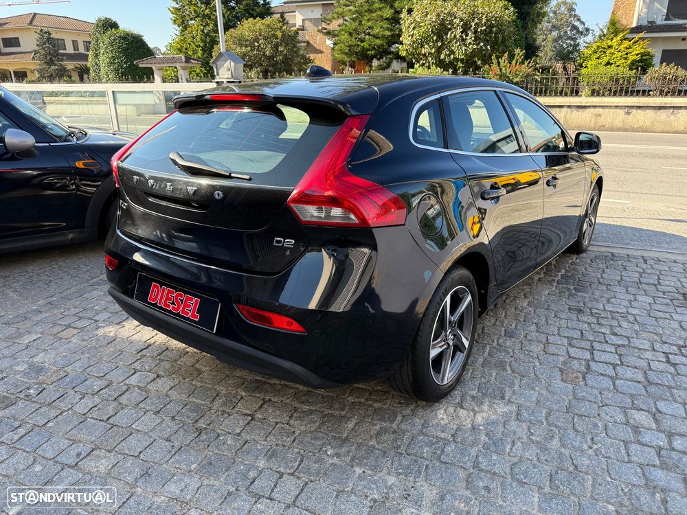 Volvo V40 1.6 D2 Eco Momentum - 10