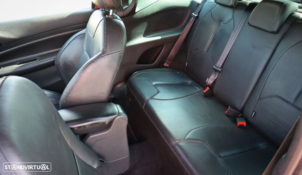 Citroën DS3 1.6 HDi Airdream Sport Chic — fotografia 8