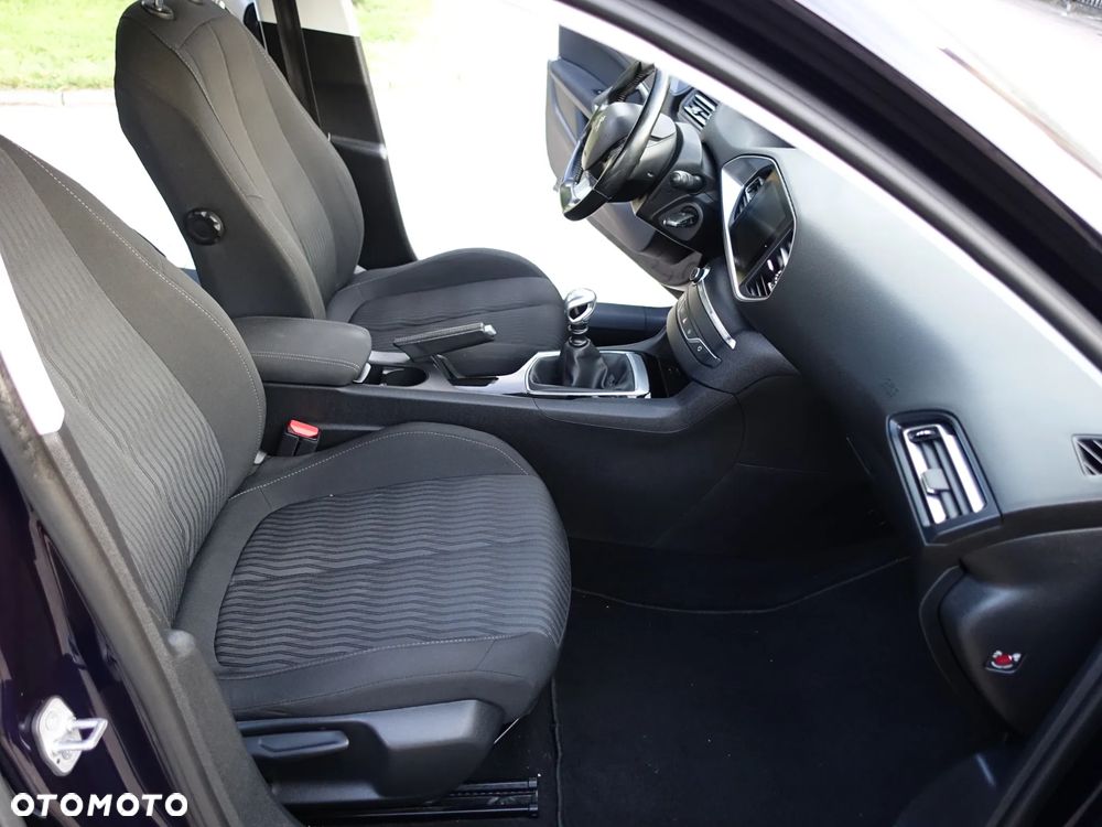 Peugeot 308 BlueHDi FAP 120 Stop&Start Style - 13