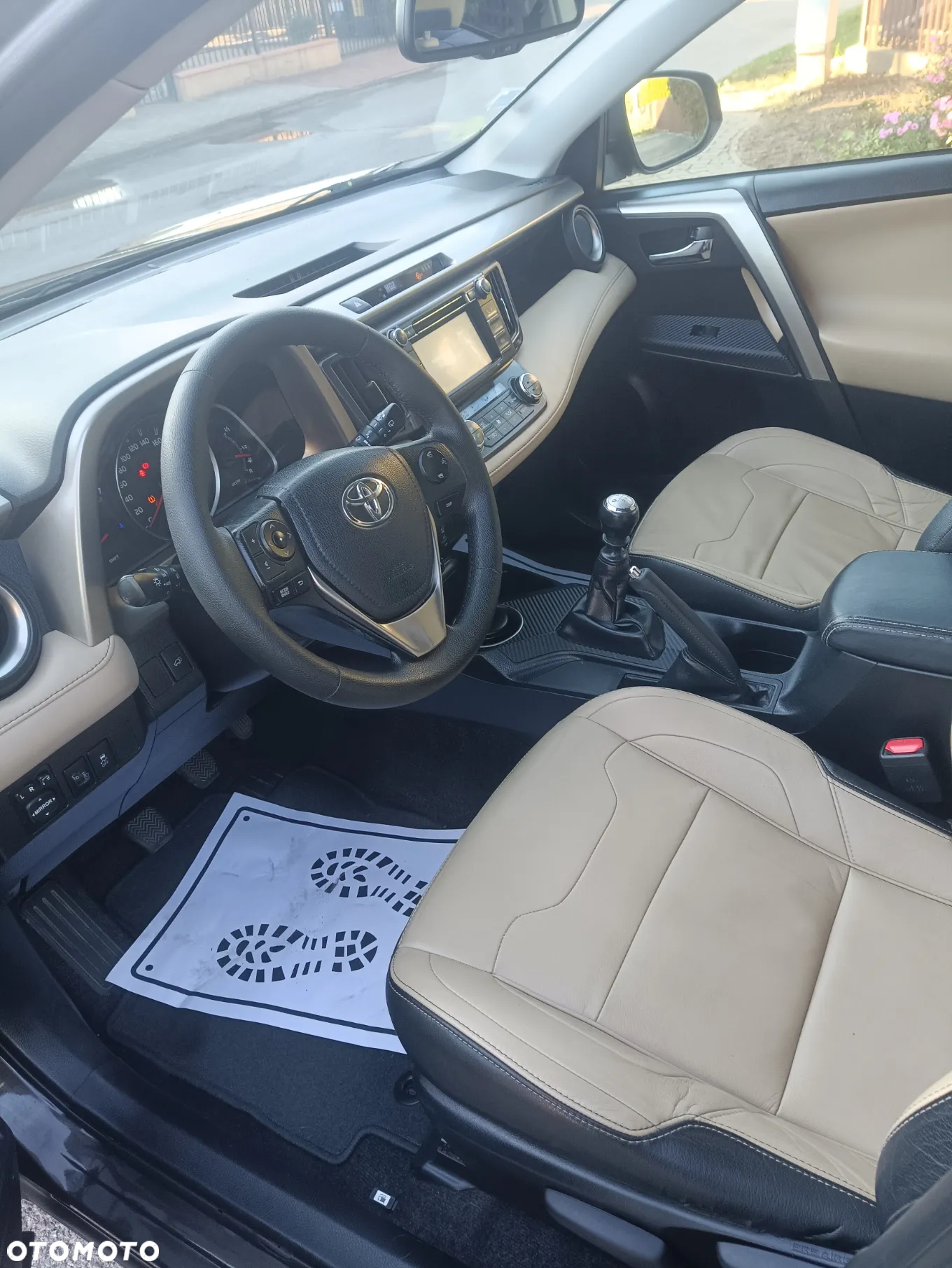 Toyota RAV4 2.0 D-4D Prestige - 8
