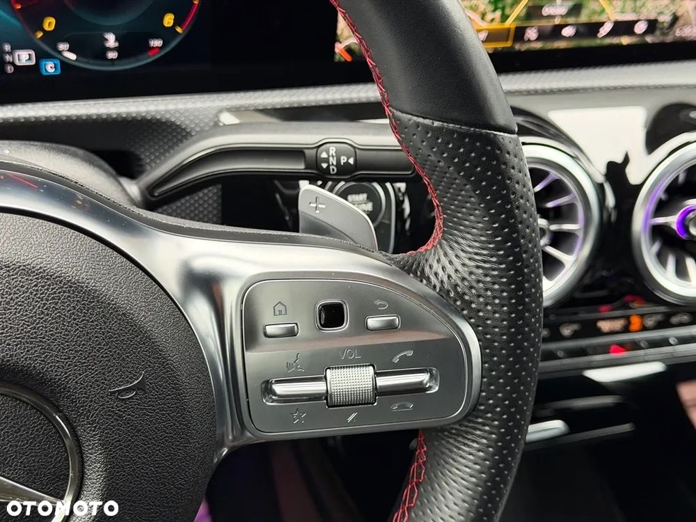 Mercedes-Benz CLA 200 d AMG Line 8G-DCT - 9