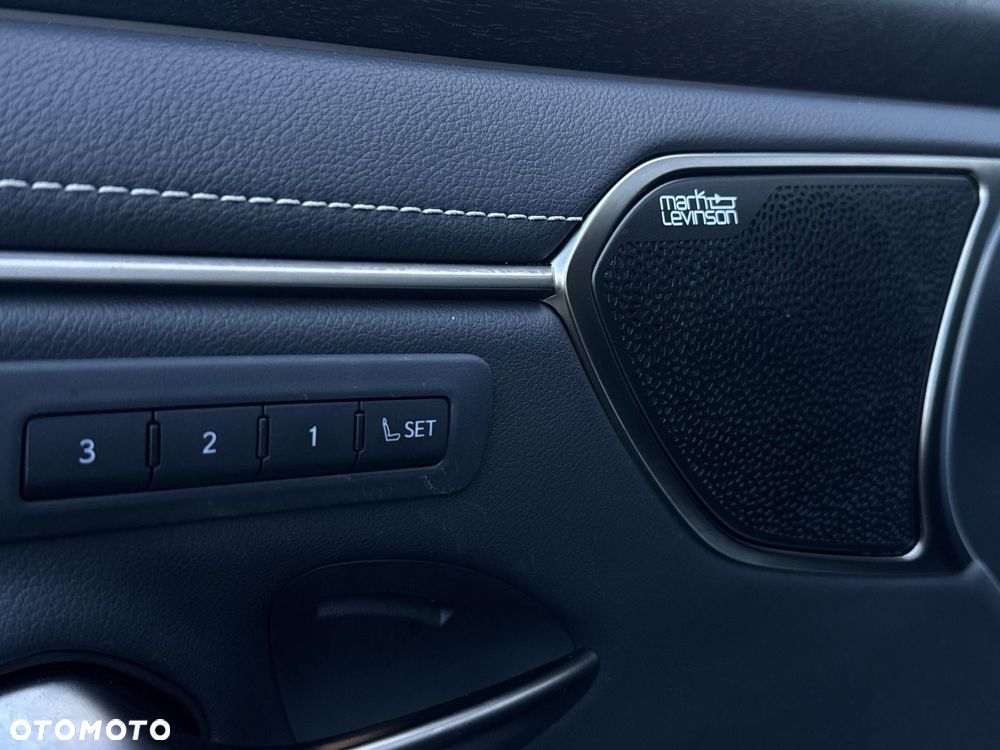 Lexus ES 300h Prestige - 30