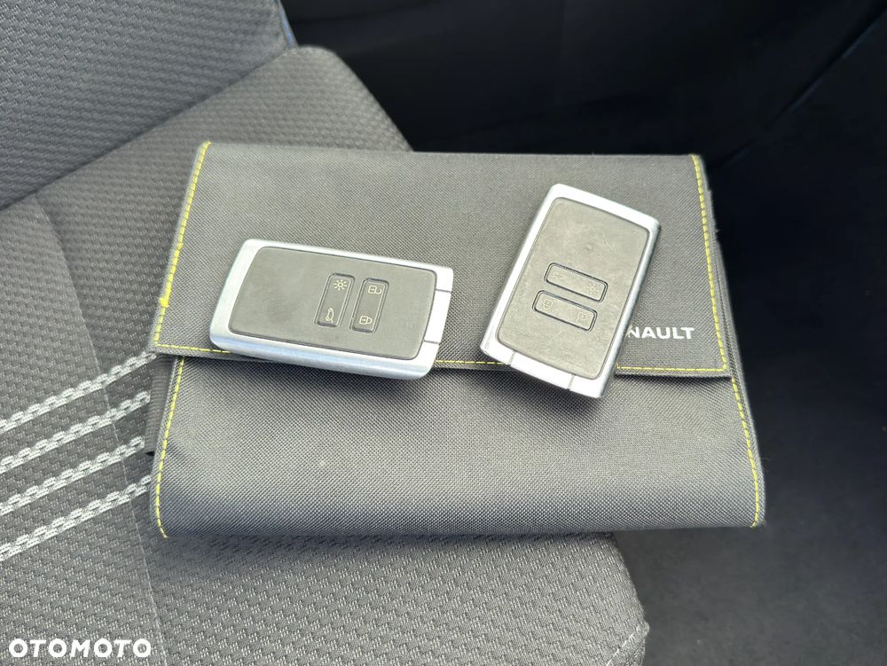 Renault Megane 1.6 TCe GT EDC - 33
