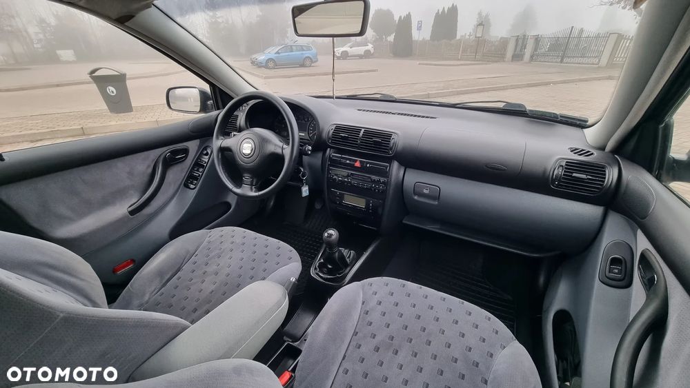 Seat Toledo 1.9 TDI Signo Emocion - 14