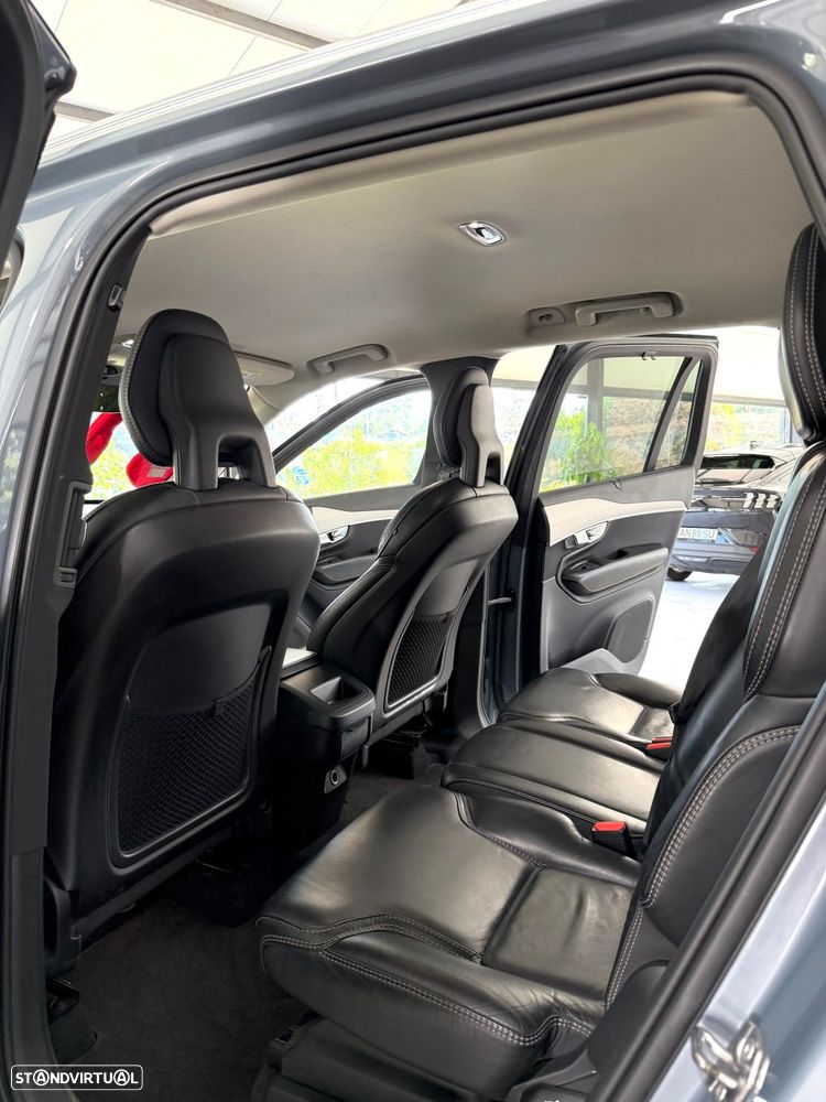 Volvo XC 90 2.0 B5 Inscription AWD - 11