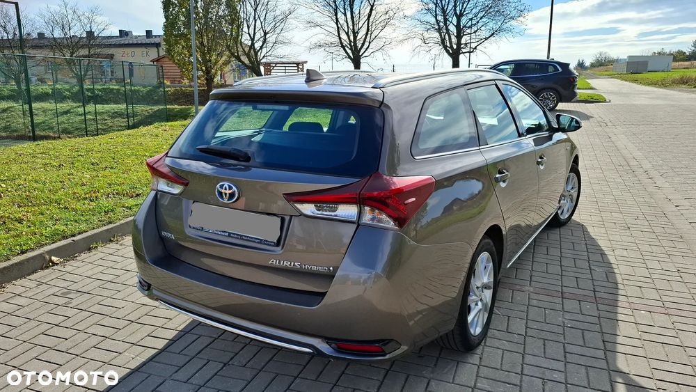 Toyota Auris 1.8 VVT-i Automatik Edition S+ - 3
