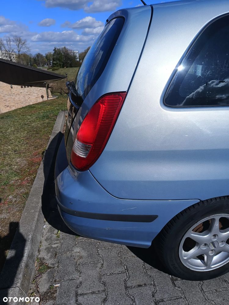 Suzuki Liana 1.6 - 4