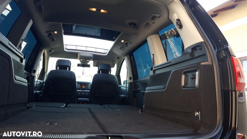 Volkswagen Sharan 2.0 TDI DSG BlueMotion Technology Highline - 21